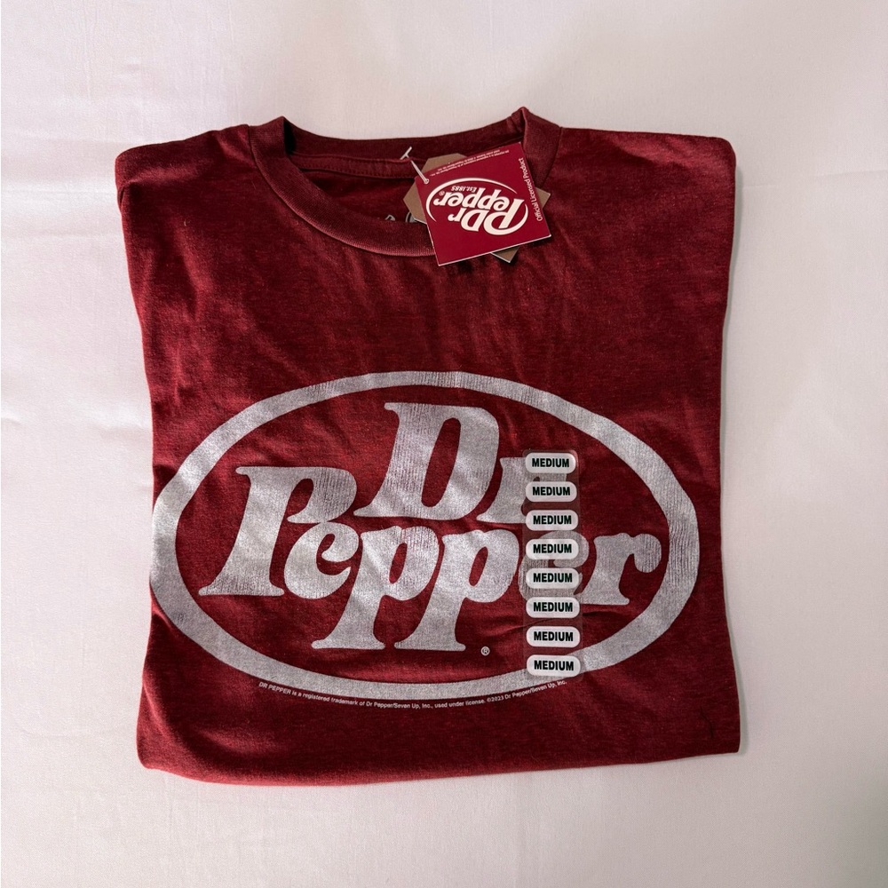 Dr Pepper Men's Short Sleeve Logo Tee - Burgundy